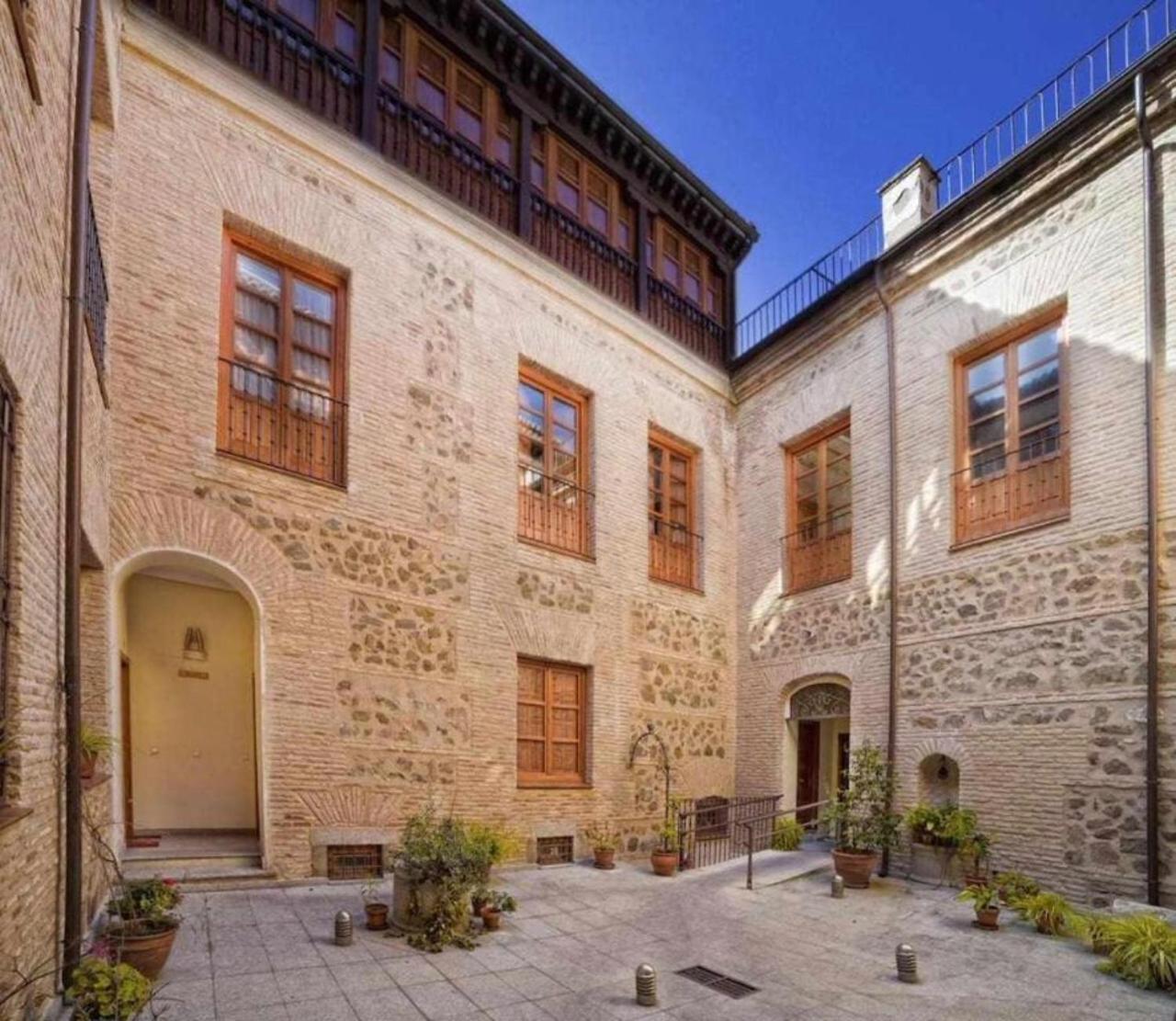 Palace Suite Apartment Toledo Exterior photo